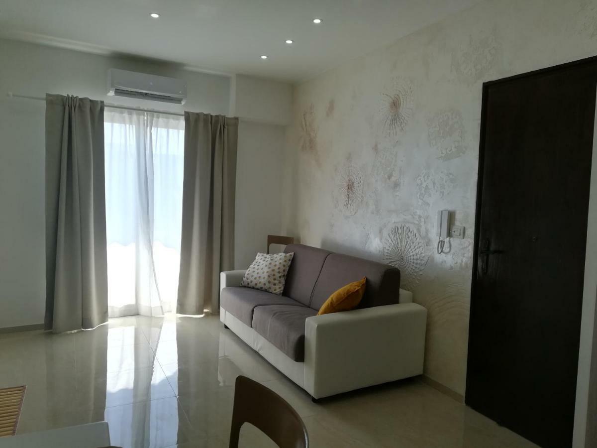 Sikelia Home جيارديني ناكسوس المظهر الخارجي الصورة